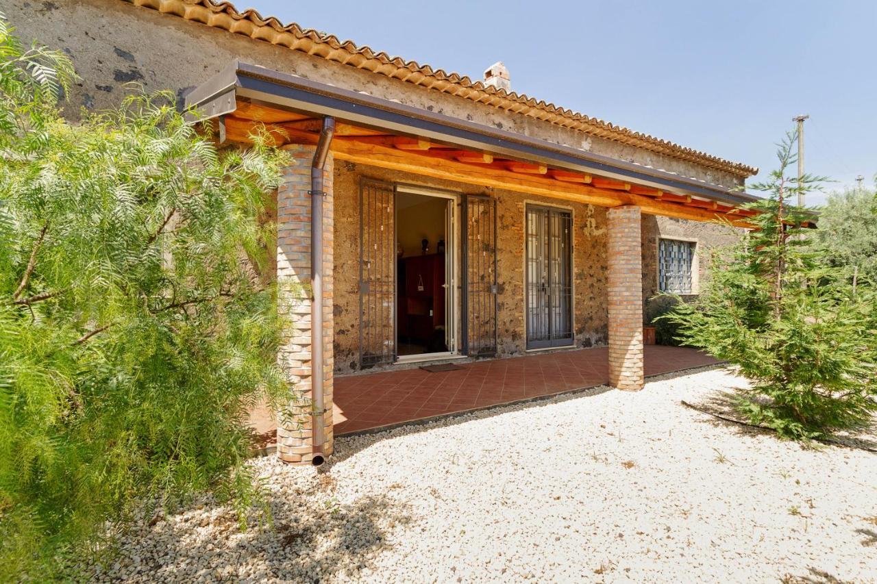 Malicodia Villa Santa Maria di Licodia Eksteriør billede